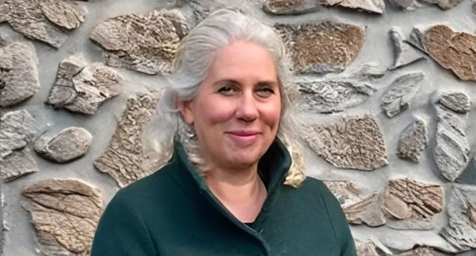 Annette Broderick